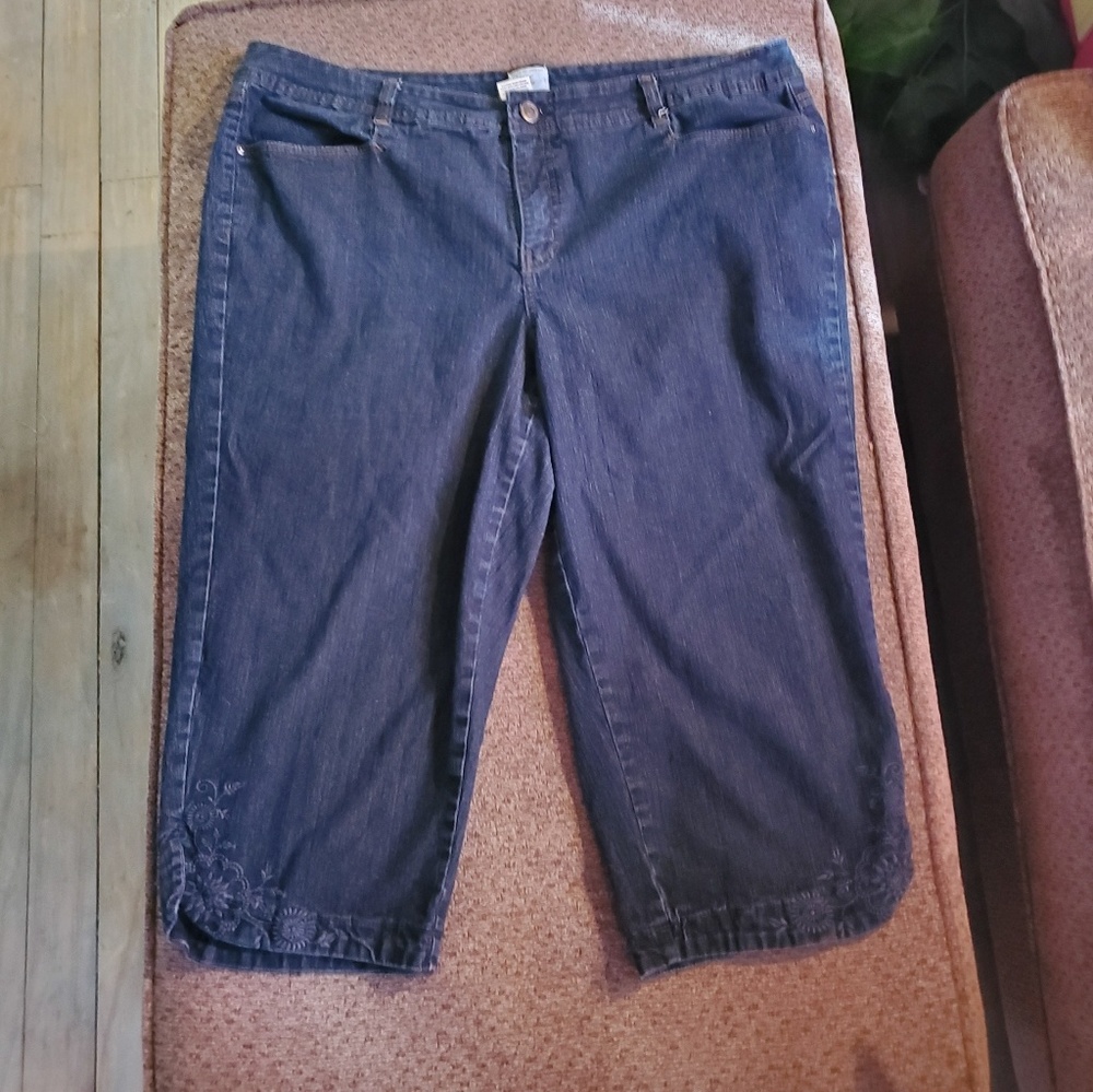 Just My Size Capris